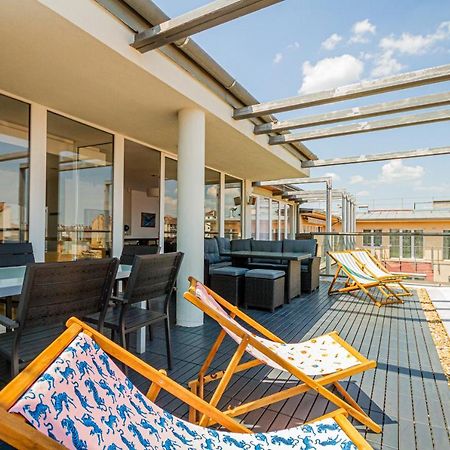 Luxury Apartment With Balcony In Downtown Budapest Exterior photo