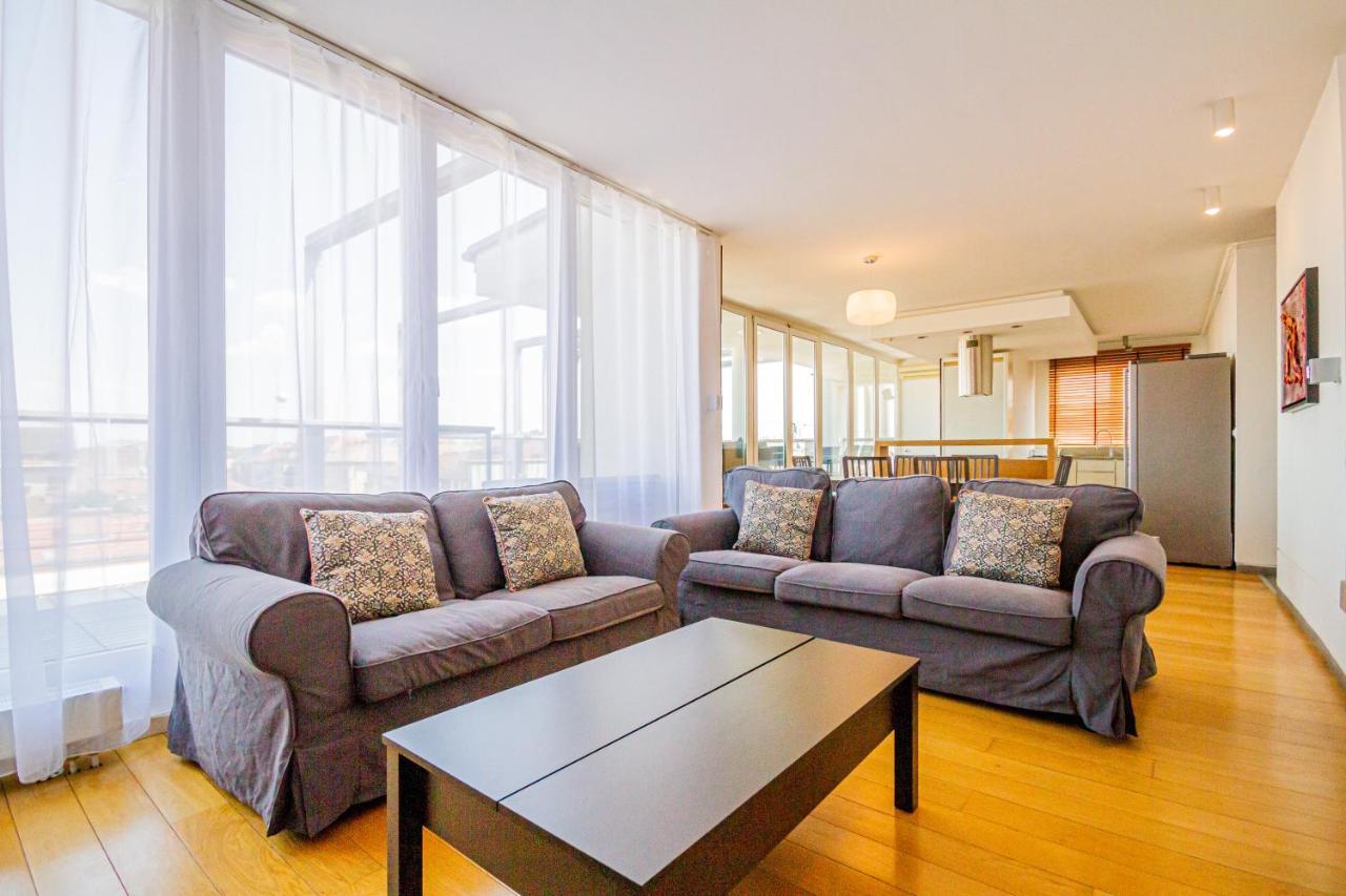 Luxury Apartment With Balcony In Downtown Budapest Exterior photo